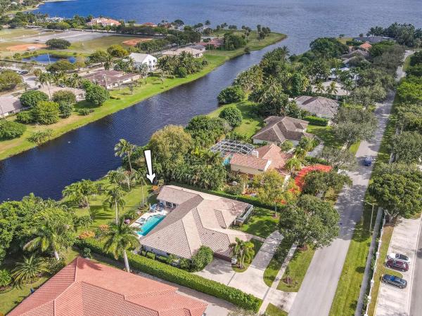 Presidential Estates, 3700 Embassy Dr, West Palm Beach, Florida 33401, image 1