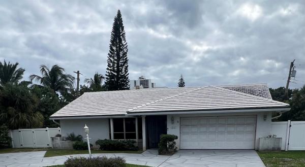 Palm Beach Isles, 1291 Bimini Ln, Riviera Beach, Florida 33404, image 1