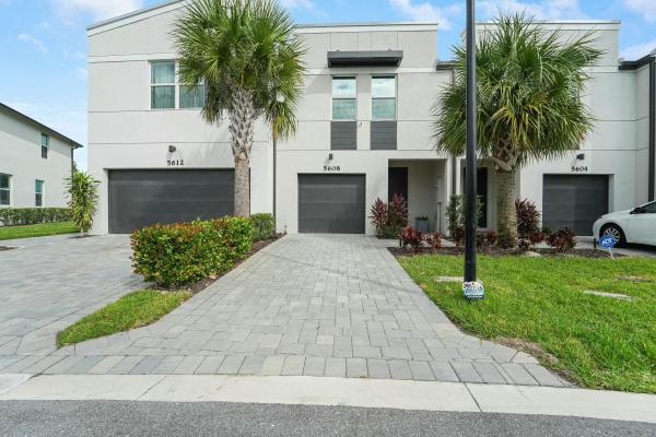 Enclave At Mangonia Park, 5608 Mentmore Dr, Mangonia Park, Florida 33407, image 1
