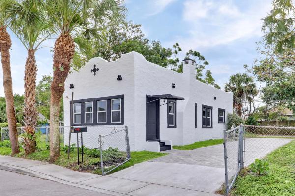 Monroe Heights, 1243 W 26th St, Riviera Beach, Florida 33404, image 1