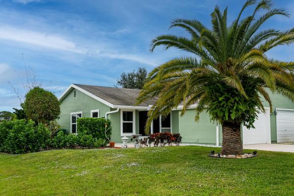 Rivergreen Villas, 1442 SE Larkwood Cir, Port St. Lucie, Florida 34952, image 1