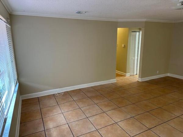 Royal Oaks Hills, 399 SW 8th Ter, Boca Raton, Florida 33486, image 2