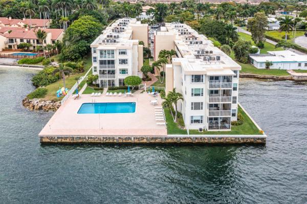 Seacrest Villas, 1820 New Palm Way #405, Boynton Beach, Florida 33435, image 1