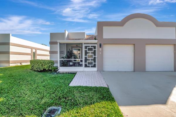 Town Villas At Moon Lake, 18820 Stewart Cir #8, Boca Raton, Florida 33496, image 1
