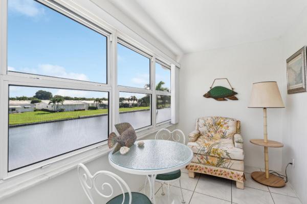 Leisureville Lake, 1112 Lake Ter #204, Boynton Beach, Florida 33426, image 1