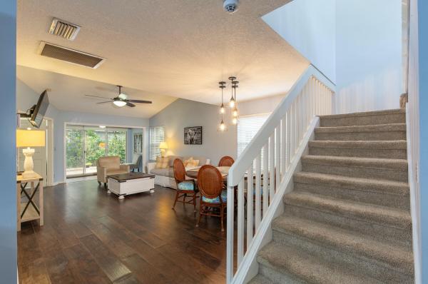 Emerald Forest Of Wellington, 922 Honeytree Ln #B, Wellington, Florida 33414, image 3