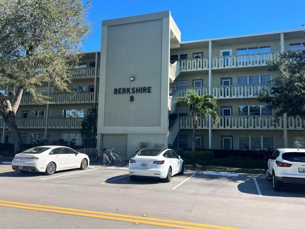 Berkshire, 2036 Berkshire B, Deerfield Beach, Florida 33442, image 1