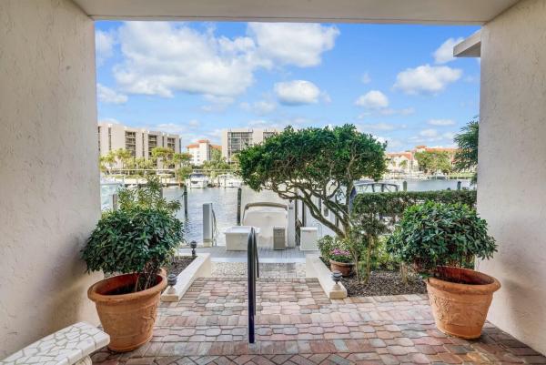 Yacht & Racquet Club Of Boca Raton, 2687 N Ocean Blvd #207-G, Boca Raton, Florida 33431, image 1