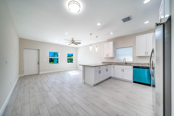 West Gate Estates, 3156 Hiawatha Ave, West Palm Beach, Florida 33409, image 2