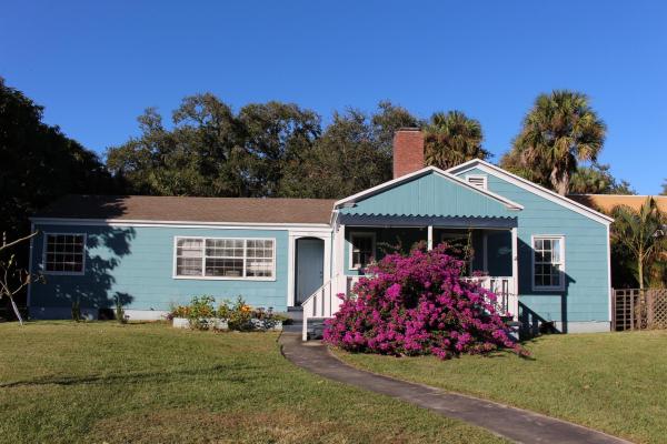 Parkway Place, 904 Boston Ave, Fort Pierce, Florida 34950, image 1