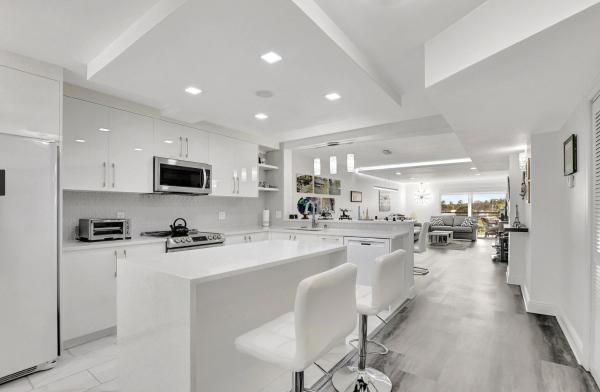 The Pines Of Boca Barwood, 23370 Carolwood Ln #304, Boca Raton, Florida 33428, image 1