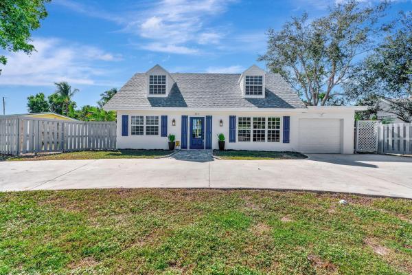 Palm Beach Gardens Estates, 286 Holly Dr, Palm Beach Gardens, Florida 33410, image 1