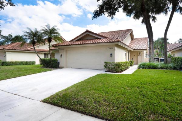 Saratoga Pointe, 2900 Eagle Ln, West Palm Beach, Florida 33409, image 1