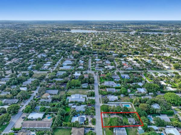 Plumosa Park, 237 NE 14th St, Delray Beach, Florida 33444, image 1