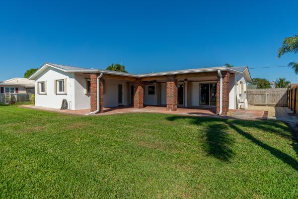 Golfview Harbour, 1124 SW 24th Ave, Boynton Beach, Florida 33426, image 2