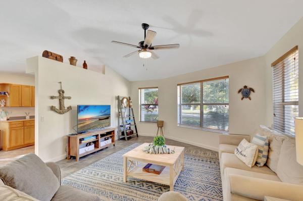 Intracoastal Park, 2292 Flamingo Rd, Palm Beach Gardens, Florida 33410, image 3