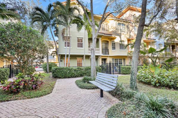Harbour Oaks, 2751 Ravella Way, Palm Beach Gardens, Florida 33410, image 1