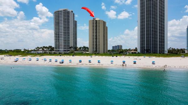 Phoenix Towers, 2800 N Ocean Dr #B-7d, Riviera Beach, Florida 33404, image 1