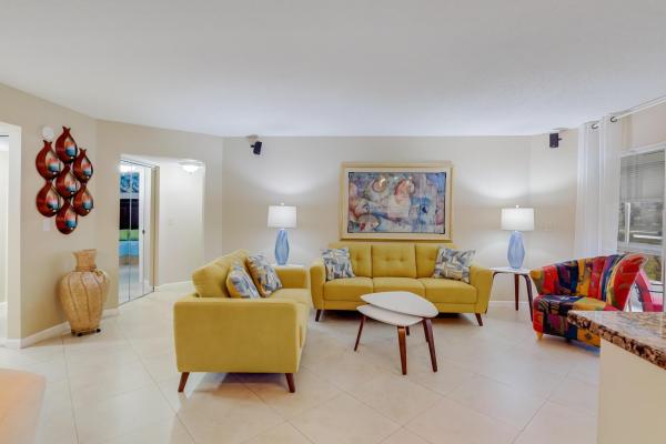 Margate At Poinciana Place, 3590 Via Poinciana #112, Lake Worth Beach, Florida 33467, image 1