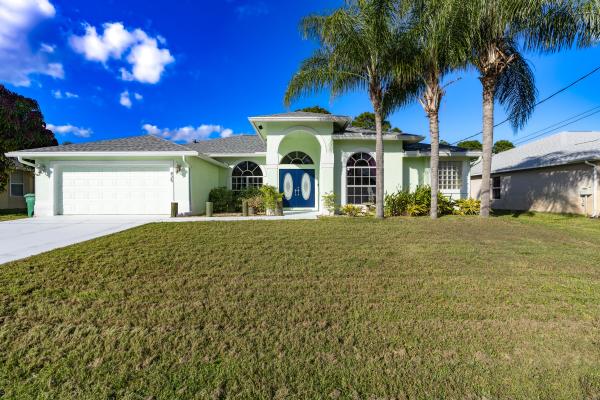 425 SW Dahled Ave, Port St. Lucie, Florida 34953, image 1