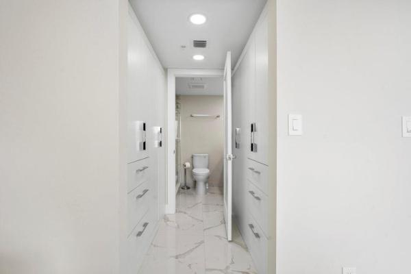 Lakewood Midrise At Boca West Country Club, 7786 Lakeside Blvd #676, Boca Raton, Florida 33434, image 1