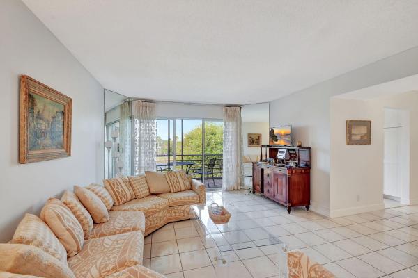 Imperial At Poinciana Place, 3959 Via Poinciana Dr #406, Lake Worth Beach, Florida 33467, image 1