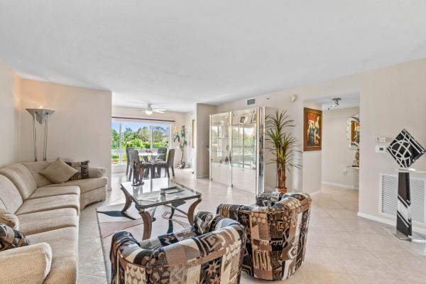 Regal Shores North At Coral Lakes, 5778 Crystal Shores Dr #308, Boynton Beach, Florida 33437, image 2