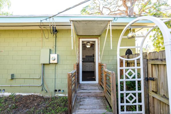 Fort Pierce Residential, 706 Cory Campbell Rd, Fort Pierce, Florida 34982, image 1