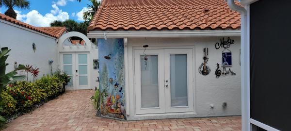 Candlewood, 3806 Candlewood Ct, Boca Raton, Florida 33487, image 2