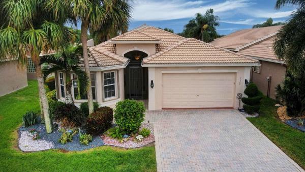 Valencia Falls, 7320 Cortes Lake Dr, Delray Beach, Florida 33446, image 1