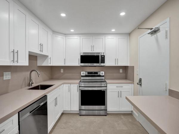 Country Club Tower Of Coral Springs, 10777 W Sample Rd #1008, Coral Springs, Florida 33065, image 1