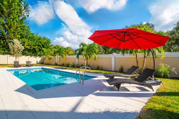 Margate Place Of Greenview Shores 2, 12898 Buckland St, Wellington, Florida 33414, image 1