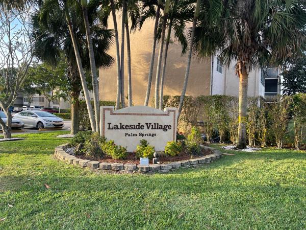 Lakeside Village, 725 Lori Dr #407, Palm Springs, Florida 33461, image 1