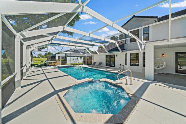 Lynton Circle Of Greenview Shores 2, 1878 Lynton Cir, Wellington, Florida 33414, image 1