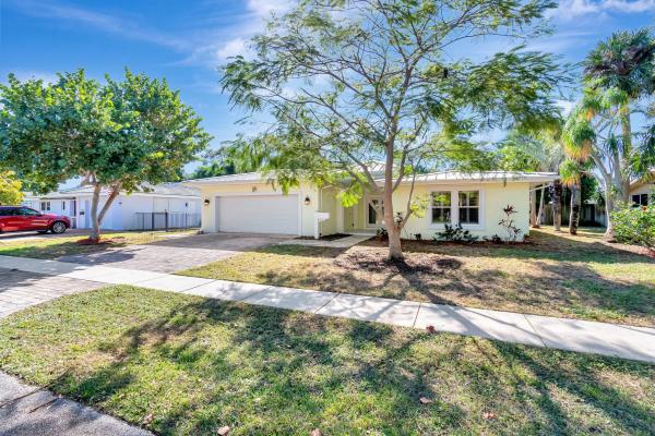 Royal Oaks Hills, 646 SW 4th St, Boca Raton, Florida 33486, image 1