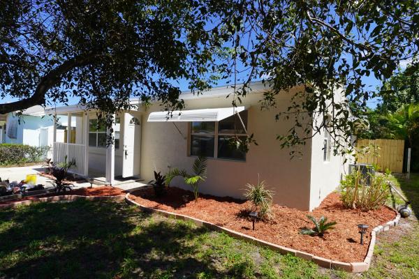 North Lake Worth, 1318 N K St, Lake Worth Beach, Florida 33460, image 1