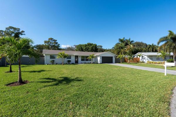Woodland Terrace, 791 Mimosa Ct, Haverhill, Florida 33415, image 1