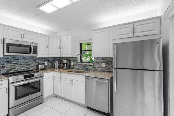 Delray Oaks, 3010 SW 21st St Ter #34-C, Delray Beach, Florida 33445, image 1