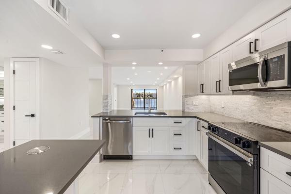 Huntington Pointe, 6269 Pointe Regal Cir #206, Delray Beach, Florida 33484, image 1