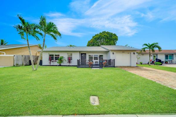 Saddlebrook, 9130 Saddlecreek Dr, Boca Raton, Florida 33496, image 1