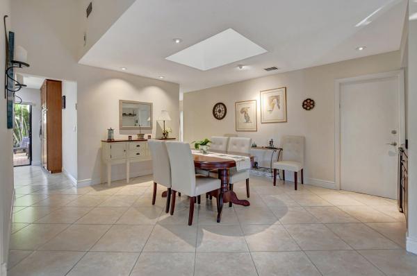 Sierra Del Mar, 7611 Sierra Ter W, Boca Raton, Florida 33433, image 1