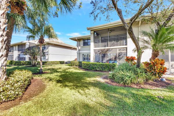 Pinewood At Eastpointe Country Club, 13335 Touchstone Pl #104, Palm Beach Gardens, Florida 33418, image 1