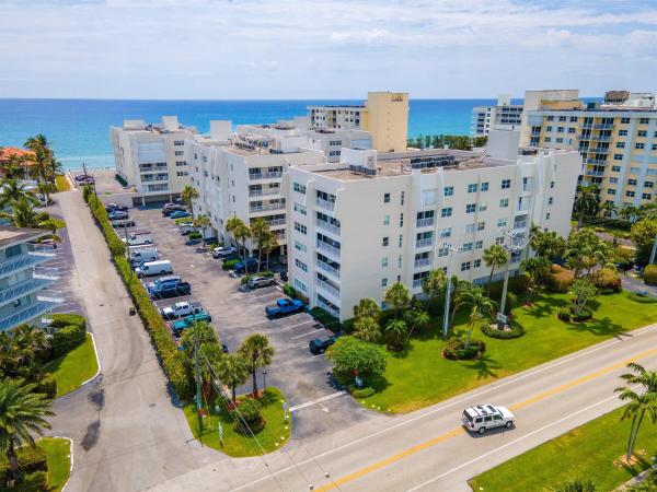 Palmsea, 3520 S Ocean Blvd #H301, South Palm Beach, Florida 33480, image 1