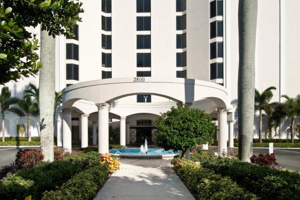 Portofino South, 3800 Washington Rd #211, West Palm Beach, Florida 33405, image 1
