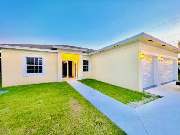 579 SW Paar Dr, Port St. Lucie, Florida 34953, image 1