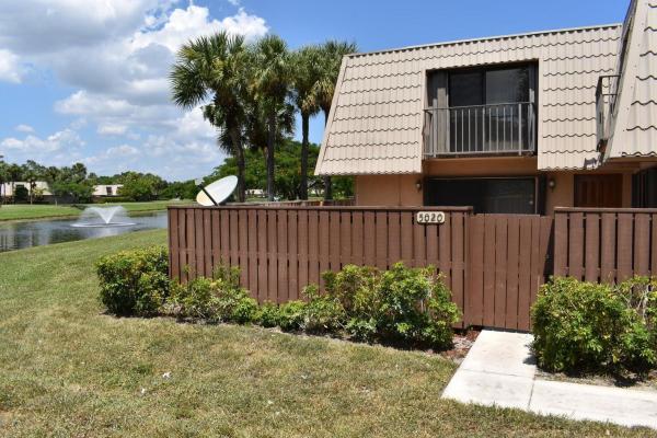 Village Of Sandalwood Lakes South, 5020 50th Way, West Palm Beach, Florida 33409, image 1