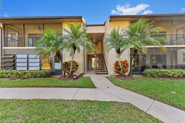 Witney At Lakes Of Delray, 15500 Lakes Of Delray Blvd #207, Delray Beach, Florida 33484, image 1