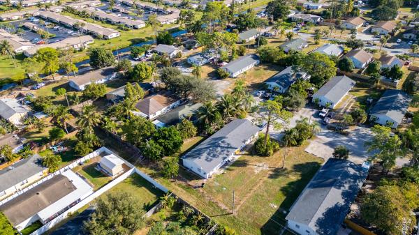 Greenacres No HOA, 3061 Martin Ave, Greenacres, Florida 33463, image 1