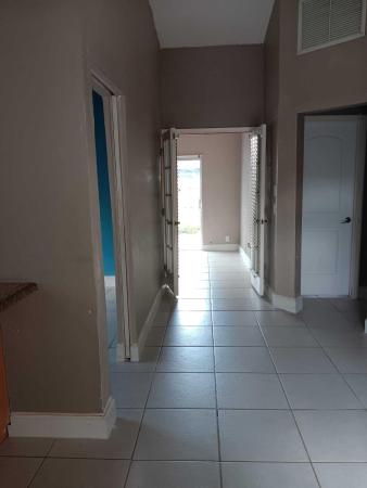 Royal Forest Townhouses, 1721 Royal Forest Ct, West Palm Beach, Florida 33406, image 2