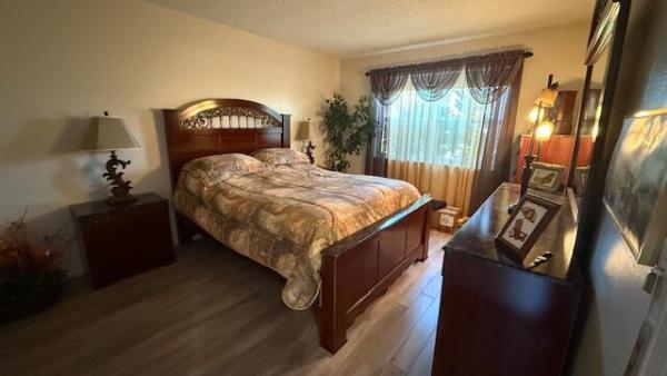 Golden Lakes Village, 403 Lake Dora Dr, West Palm Beach, Florida 33411, image 2